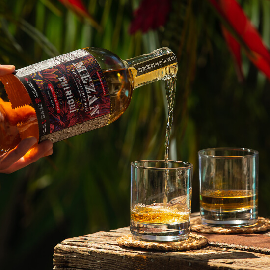 Mezan Chiriquí 0,7l mit zwei Gläsern